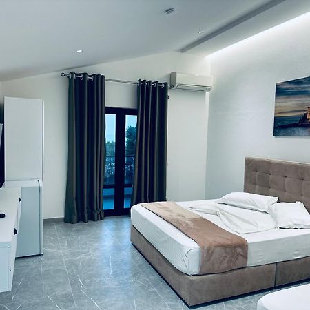 Molla Hotel Restorant Shëngjin Εξωτερικό φωτογραφία