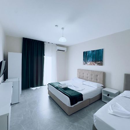 Molla Hotel Restorant Shëngjin Εξωτερικό φωτογραφία