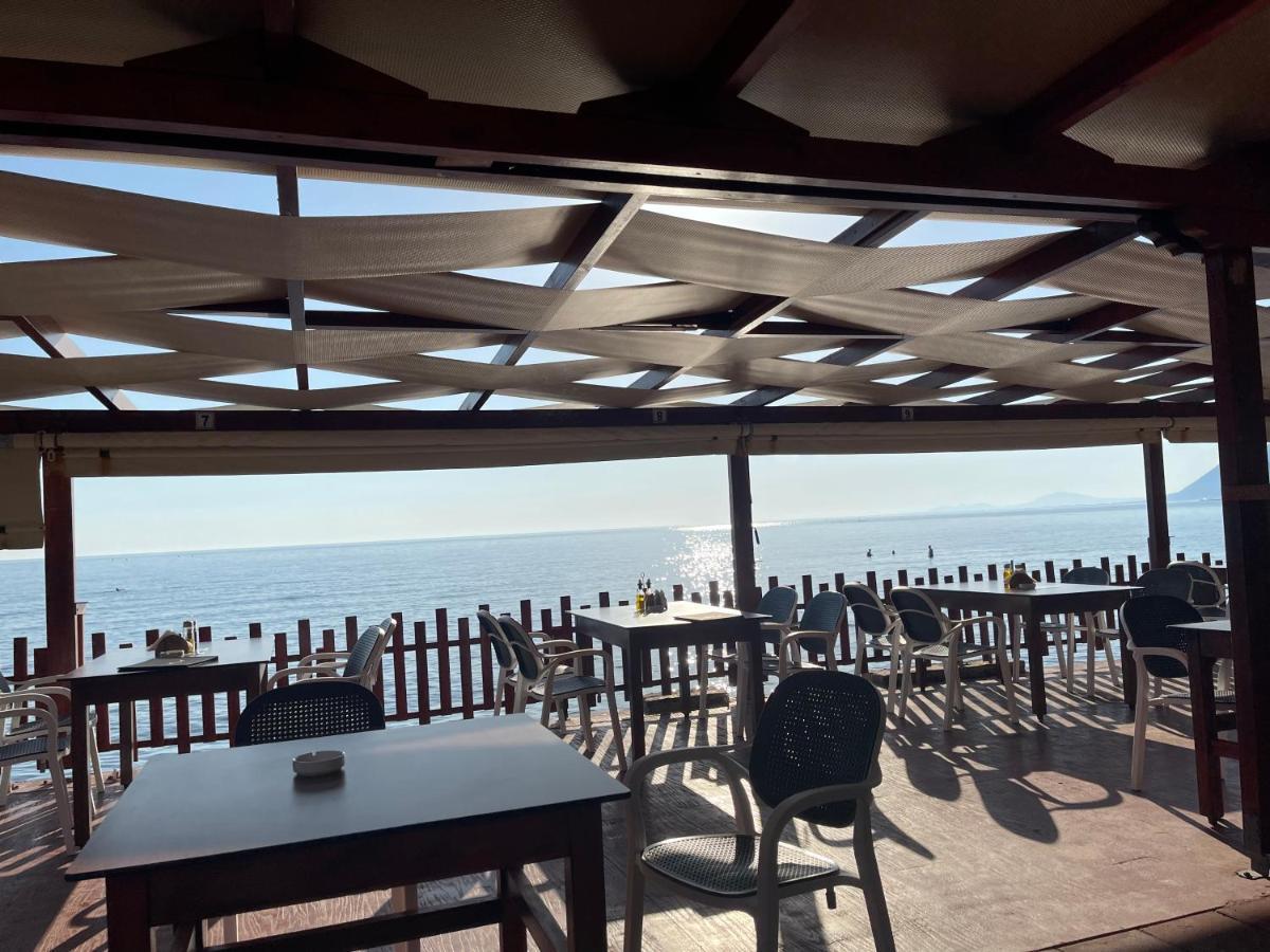 Molla Hotel Restorant Shëngjin Εξωτερικό φωτογραφία