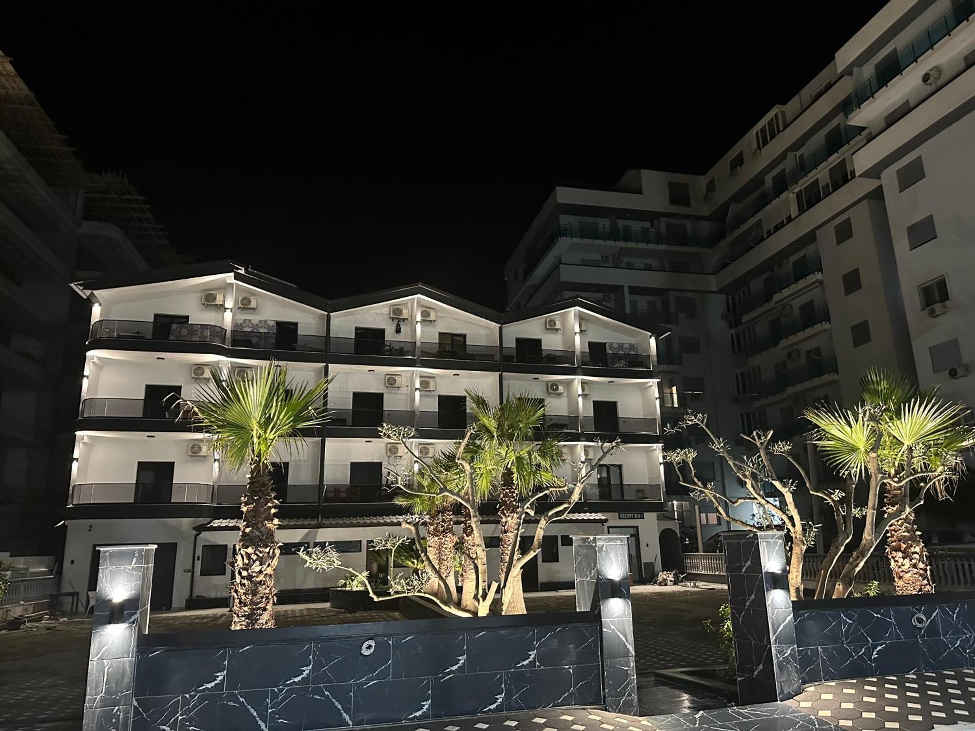 Molla Hotel Restorant Shëngjin Εξωτερικό φωτογραφία