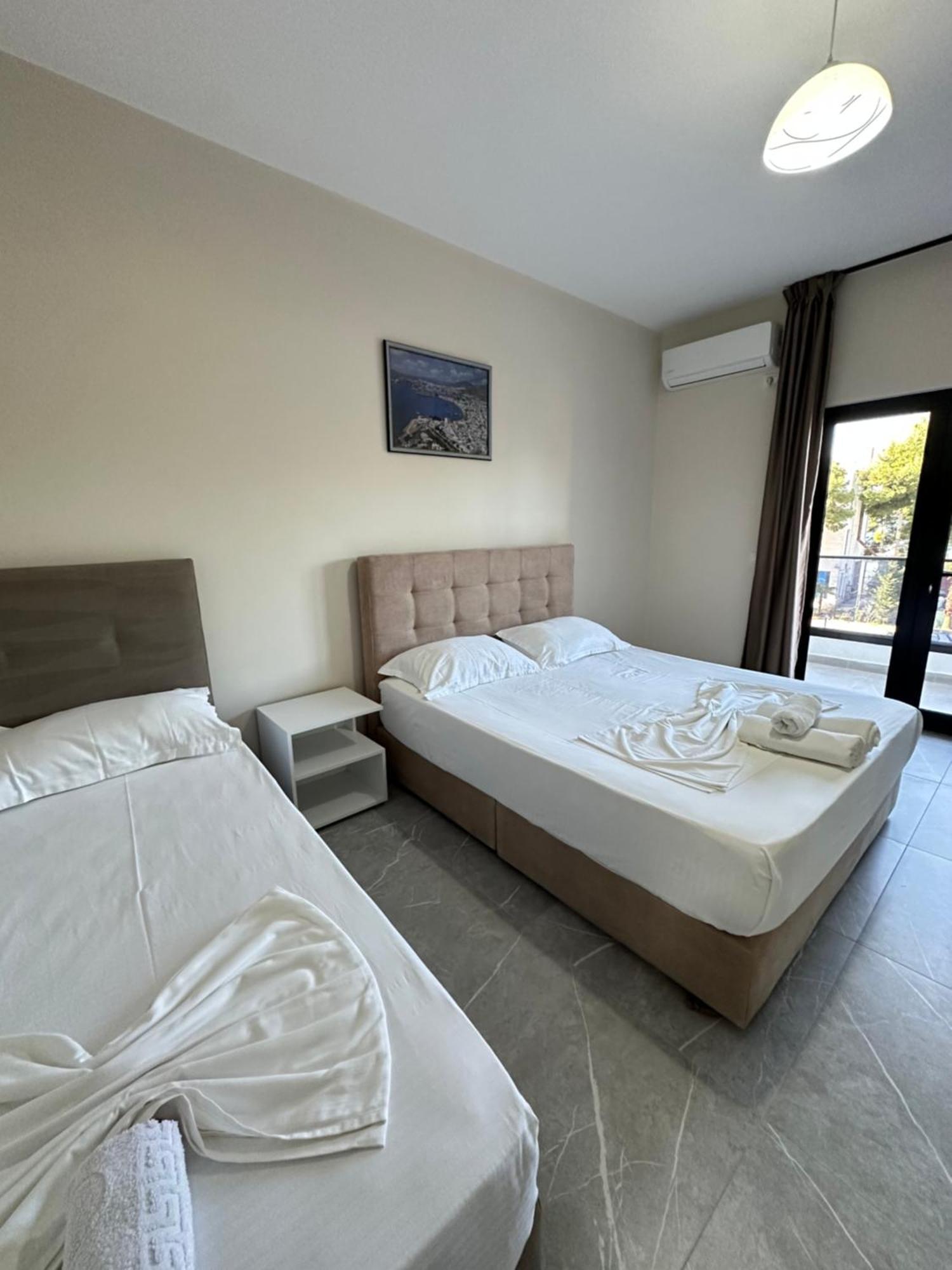 Molla Hotel Restorant Shëngjin Εξωτερικό φωτογραφία
