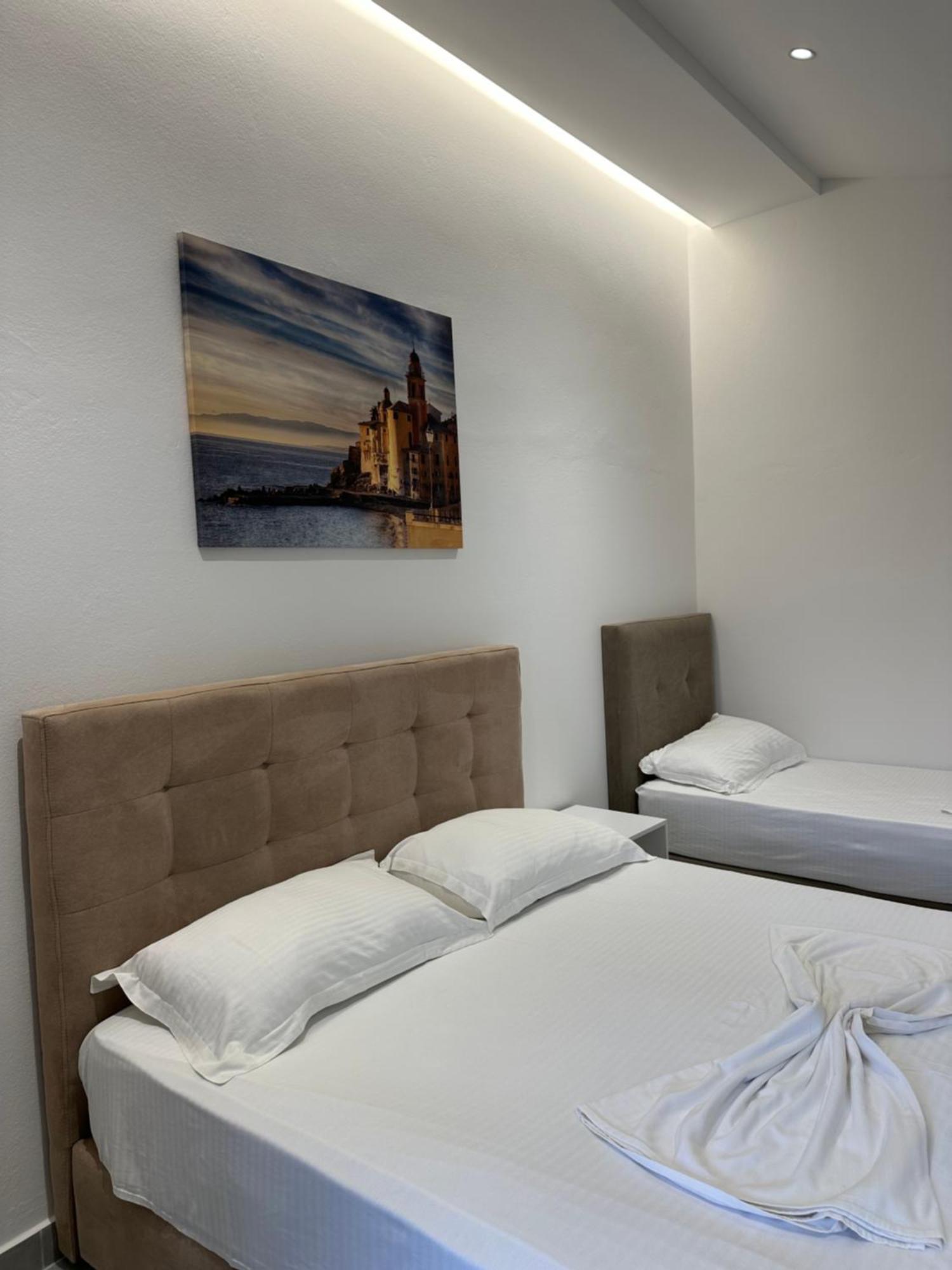 Molla Hotel Restorant Shëngjin Εξωτερικό φωτογραφία