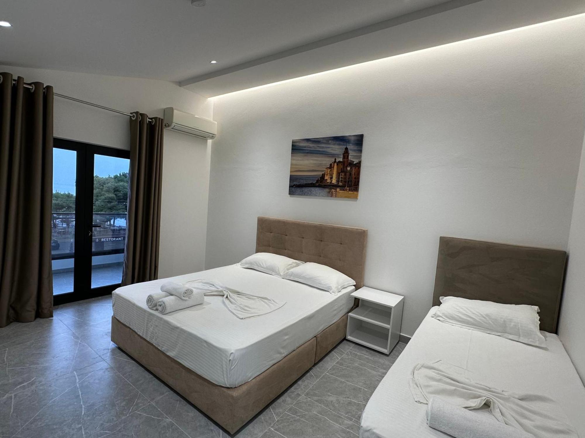 Molla Hotel Restorant Shëngjin Εξωτερικό φωτογραφία