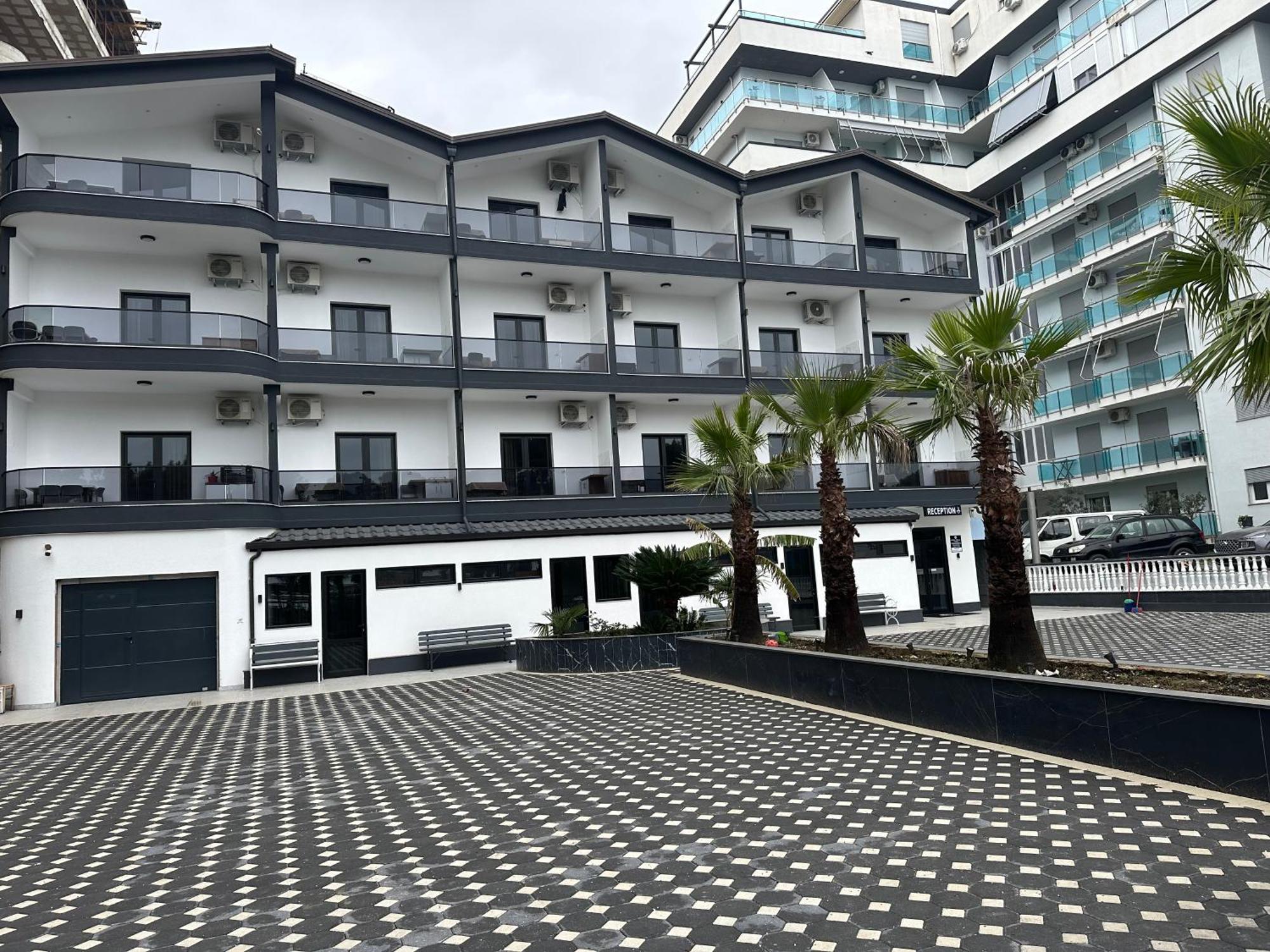 Molla Hotel Restorant Shëngjin Εξωτερικό φωτογραφία