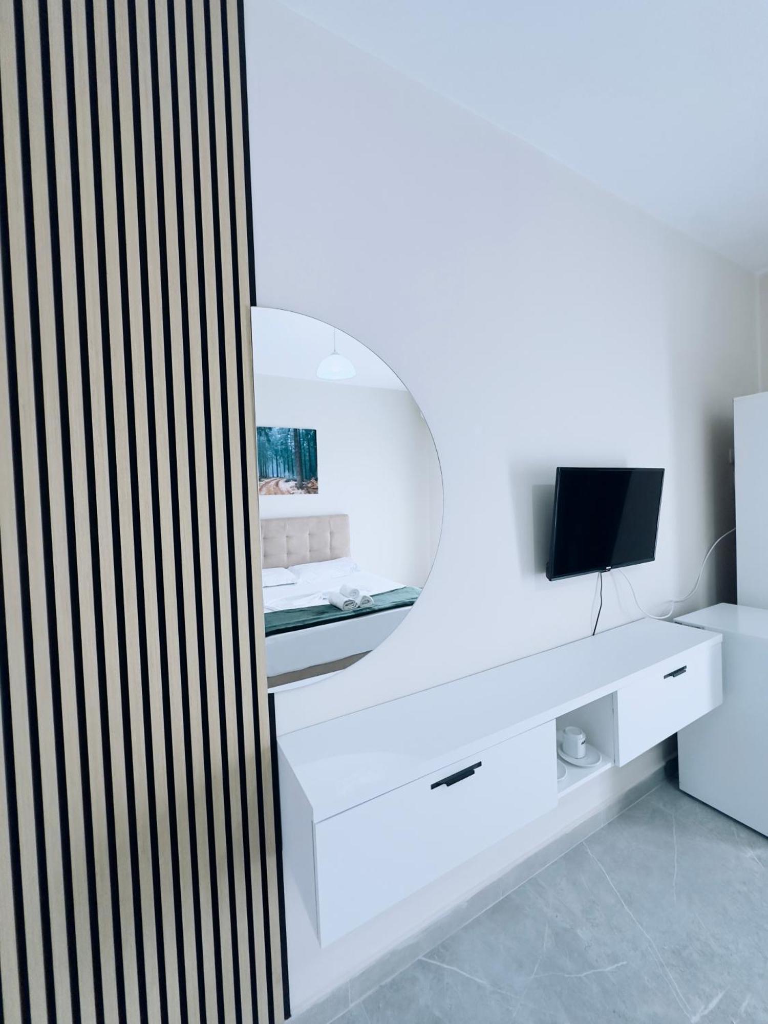 Molla Hotel Restorant Shëngjin Εξωτερικό φωτογραφία